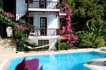 هتل Silent Turkuaz