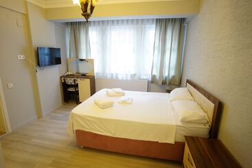 Lafontaine Konak Otel