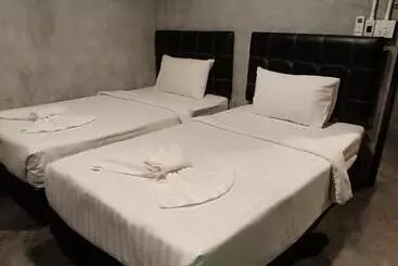 هاستل Loftel @ Nakhon