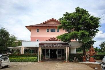 Kyp Khunyuw Place Hotel โรงแรมเควายพี ขุนยูวเพลส ฝาง