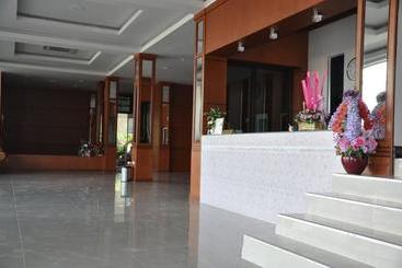 בית מלון כפרי Queen Palace