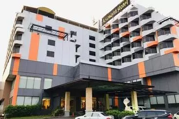 هتل Asawann