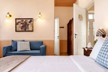 בית מלון כפרי Archontiko Parnassus Dadi