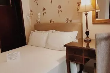 ホテル Five Seasons Pension