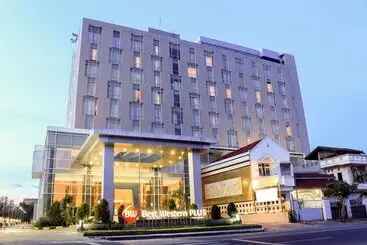 Otel Best Western Plus Coco Palu