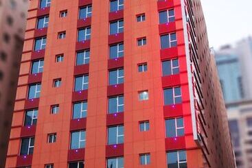 هتل Crystal Palace