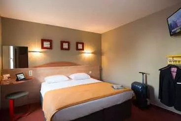 هتل Kyriad Direct Orleans   La Chapelle St Mesmin