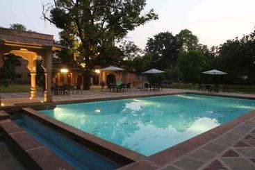 ホテル Sukhdham Kothi