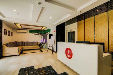 Отель Capital O Pratibha Grand