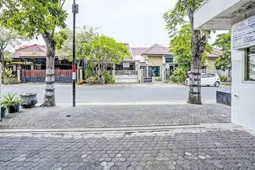호텔 Raya Permai Homestay Syariah By Oyo
