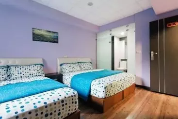 Cen Pin B&b