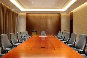 Dongguan Dongcheng International Hotel   Free Shuttle Bus To Canton Fair Exhibition Center During Ca