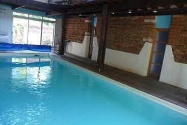 酒店 Logis Domaine De Peyrolade