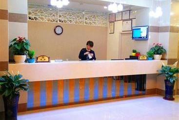 בית מלון כפרי Starway Middle Xianggang Road