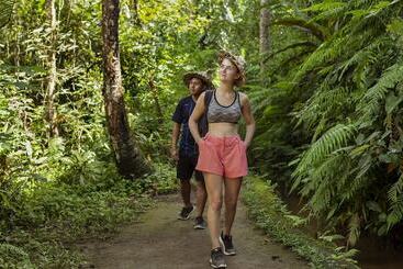 هتل Visesa Ubud Resort