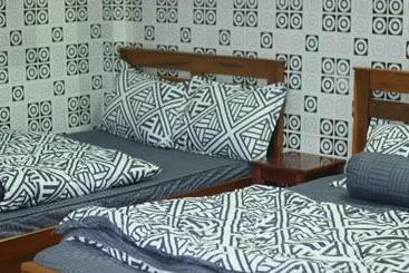 Bed & Breakfast Nhà Nghỉ Bảo Ngọc