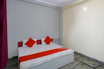 Super Hotel O Sai Residency
