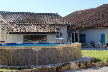 צימר Jambon De Printemps