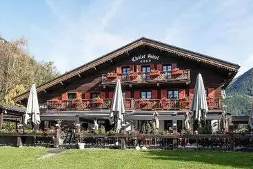 هتل Le Castel