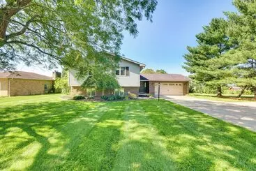 Mökkimajoitus Bolivar Getaway: Near Pro Football Hall Of Fame!