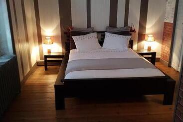 Bed and Breakfast L Escale Marine   Couette Et Café