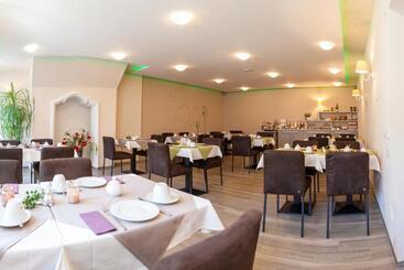 בית מלון כפרי Altstadt