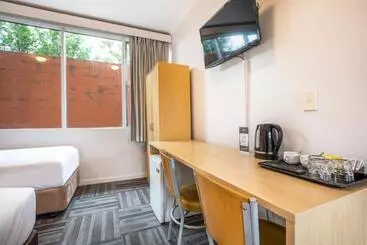 Meadow Inn Hotel Motel