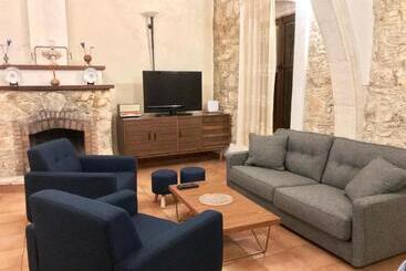 Casa Rural Komi Lofou House By Trulycyprus