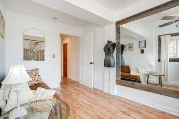 茅舍 Chic Santa Paula Home W/ Mountain & City Views!