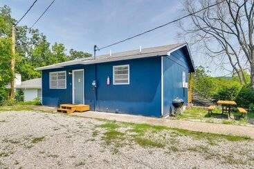 کلبه Kimberling City Escape W/ Dock Access & Boat Slips