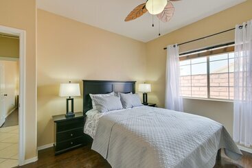 별장 Luxe Yuma Home With Private Pool!