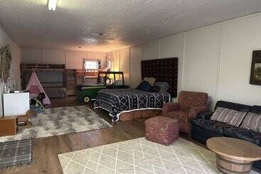 Panzió 3547 Pleasant Run Rd