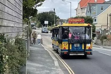 اقامتگاه Impeccable 3 Bed House In Newquay