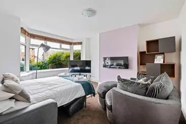 レジデンス Stunning 5 Bed House In Leeds Contractors Welcome