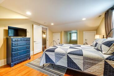 コテージ Wilmington Vacation Rental: Close To Riverwalk!