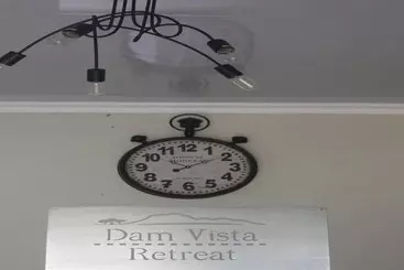 Dam Vista Retreat