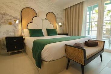 فندق Estefania Boutique Suites