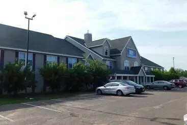 ホテル Northwoods Best Inn  Turtle Lake