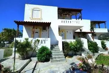 アパートホテル Villa Feggari