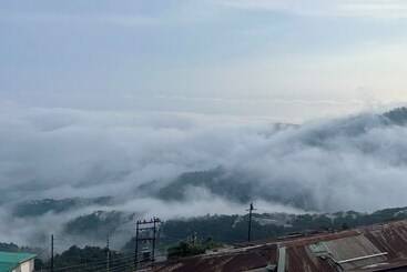 בית מלון כפרי Clarence Cottage