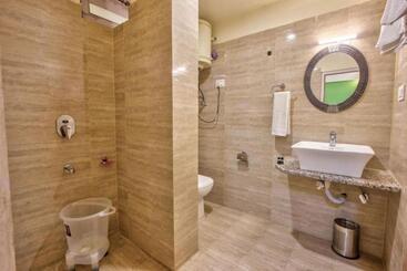 酒店 Goroomgo I Bex Manali