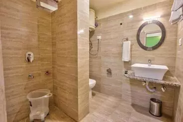 Hotel Goroomgo I Bex Manali
