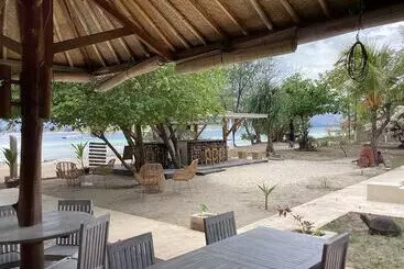 Hotelli Juliantos By The Sea
