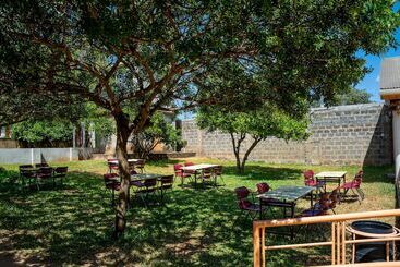 Wadi Gardens And Resort