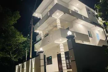 Hotelli Blue Waves Ocean Mirissa