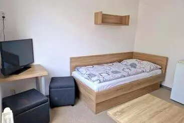 ユースホステル Ubytovňa železničná