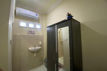 Szálloda Capital O 93124 Lombok Northis Homestay