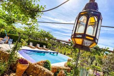 住宿加早餐 Cortijo La Serena