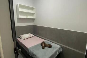 هتل کپسول Hostel Araxá