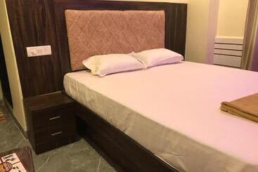 Hotel Navnath Inn   Taloja Midc